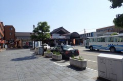 大宰府政庁跡や竈門神社などへは「まほろば号」というバスでアクセスできます。