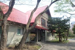 北海道知事公館(旧三井クラブ)